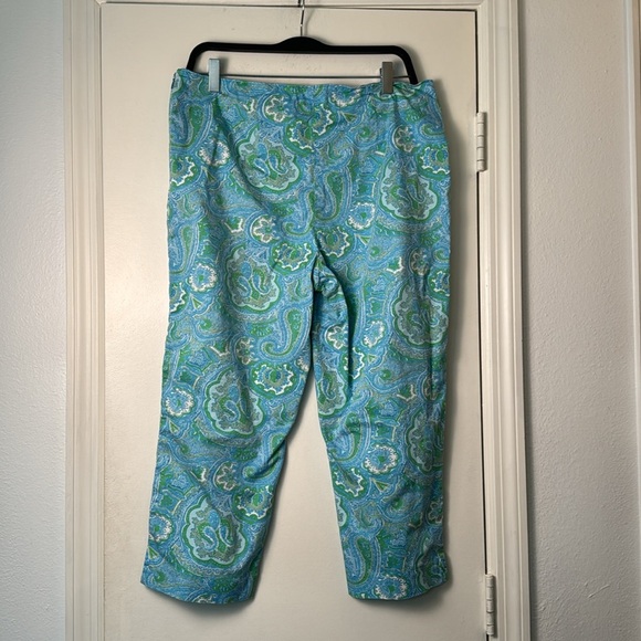 Talbots Blue and Green Paisley Classic Side Zip Casual Capris Size 14 Petite - Picture 5 of 8